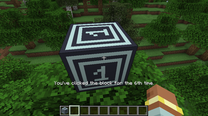 Komunikat "You've clicked the block for the 6th time" na ekranie po kliknięciu prawym przyciskiem myszy